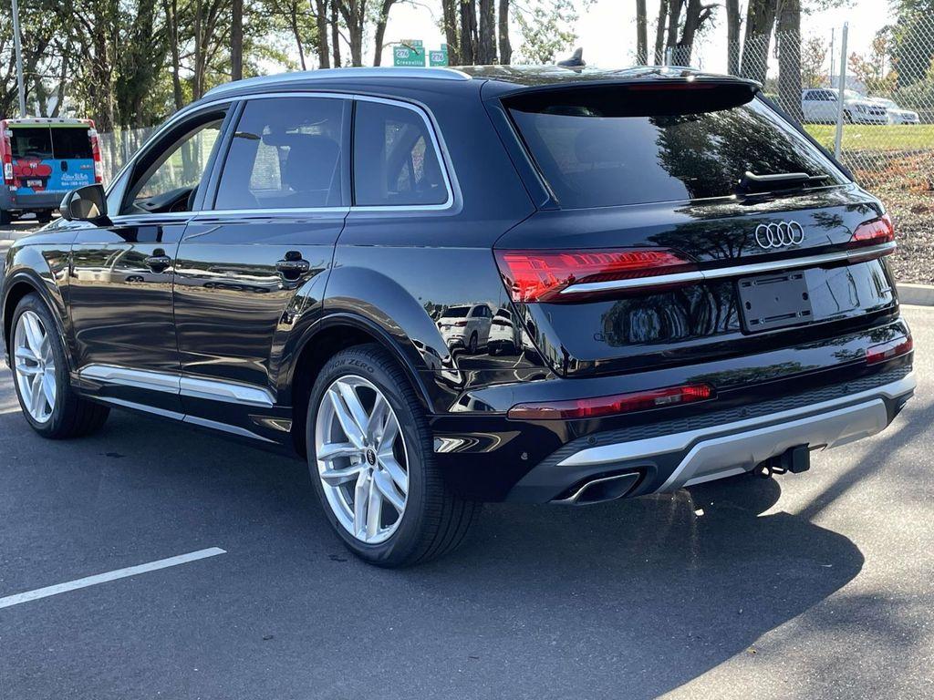 new 2025 Audi Q7 car, priced at $73,996