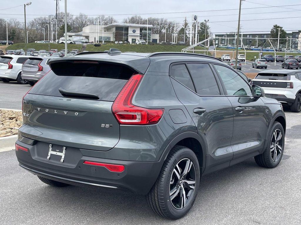 new 2026 Volvo XC40 car, priced at $46,645
