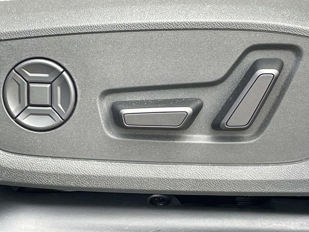 new 2025 Audi Q6 e-tron car, priced at $59,718