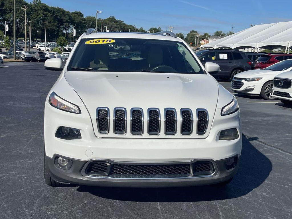 used 2018 Jeep Cherokee car, priced at $12,995
