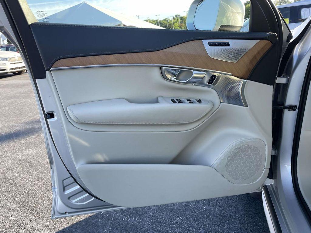 used 2020 Volvo XC90 car, priced at $23,265