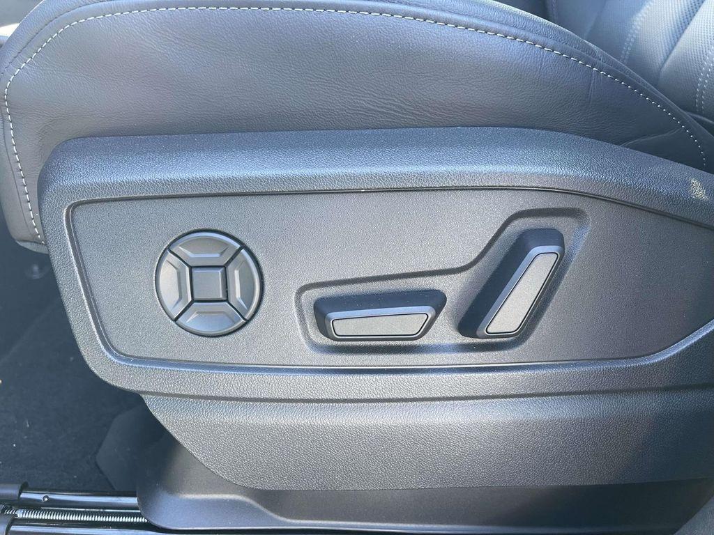 new 2025 Audi Q5 car, priced at $59,940