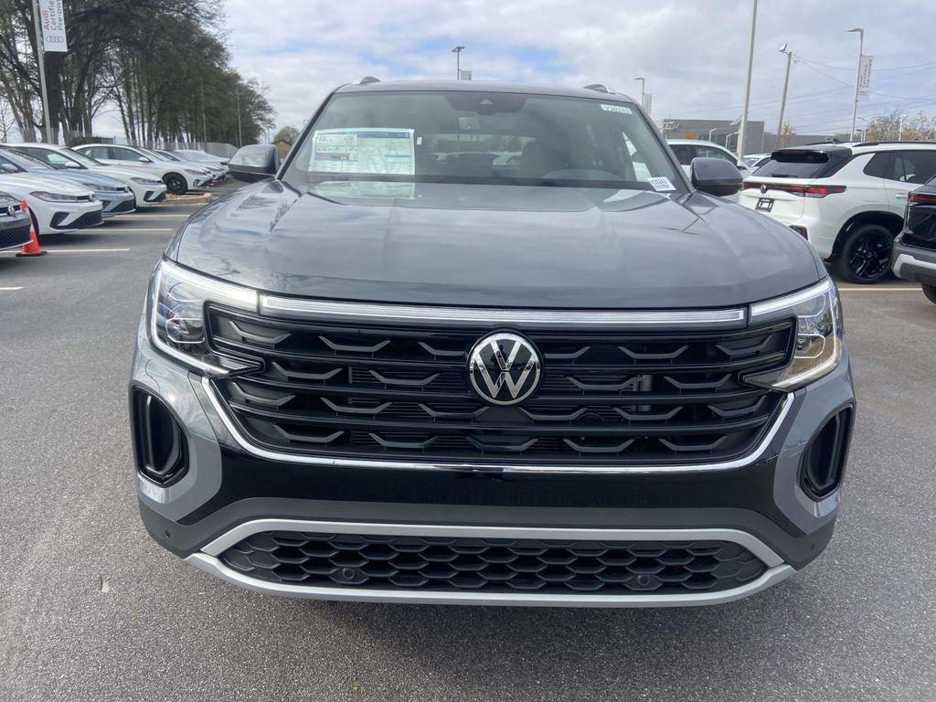 new 2026 Volkswagen Atlas Cross Sport car, priced at $46,444
