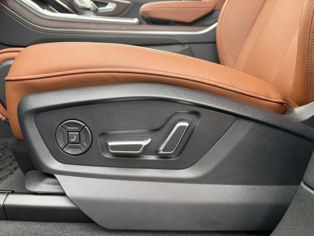 new 2026 Audi Q7 car, priced at $82,110