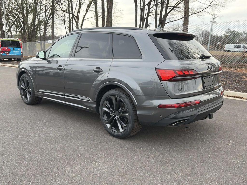 new 2026 Audi Q7 car, priced at $82,110