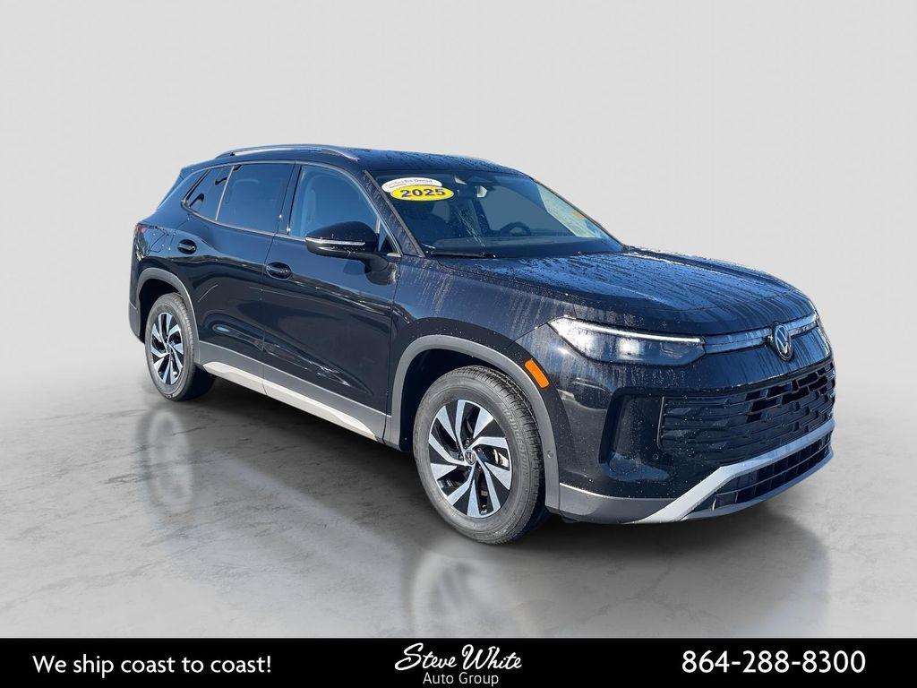 used 2025 Volkswagen Tiguan car, priced at $29,999