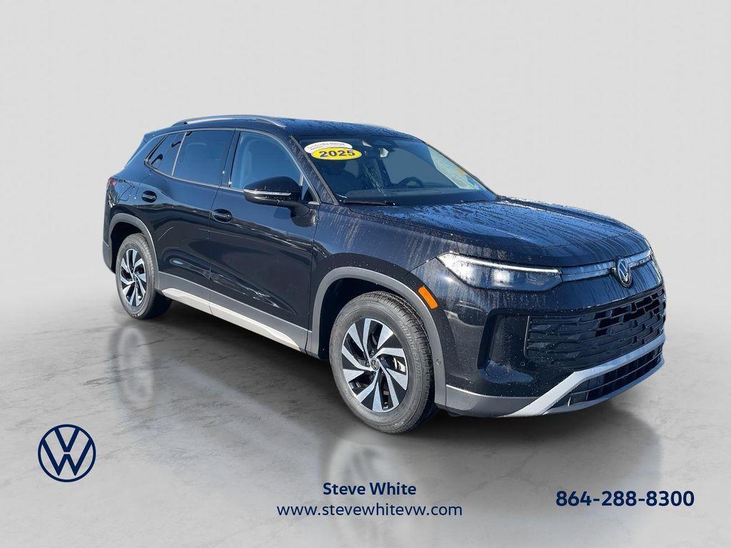 used 2025 Volkswagen Tiguan car, priced at $28,999
