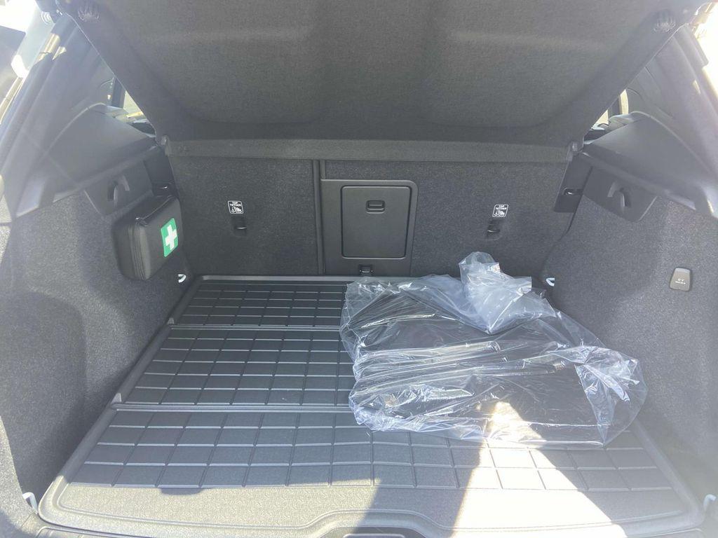 new 2026 Volvo XC40 car, priced at $49,250