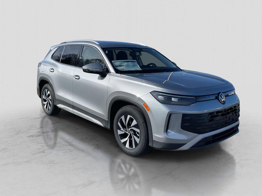 new 2026 Volkswagen Tiguan car, priced at $32,576