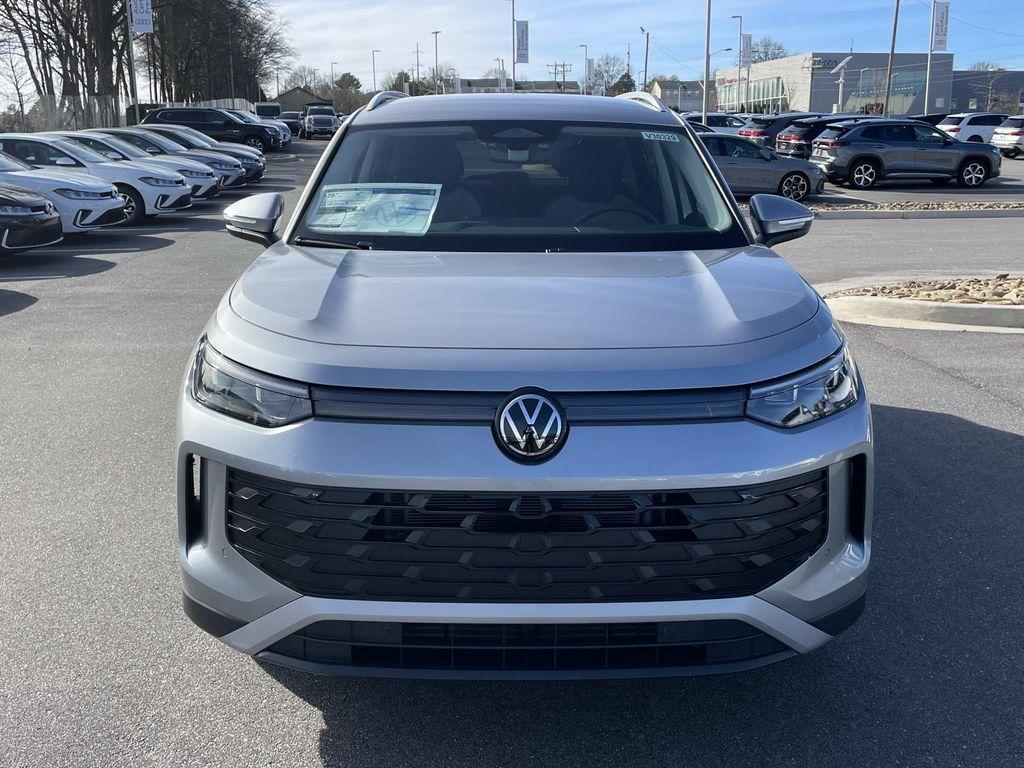 new 2026 Volkswagen Tiguan car, priced at $32,576