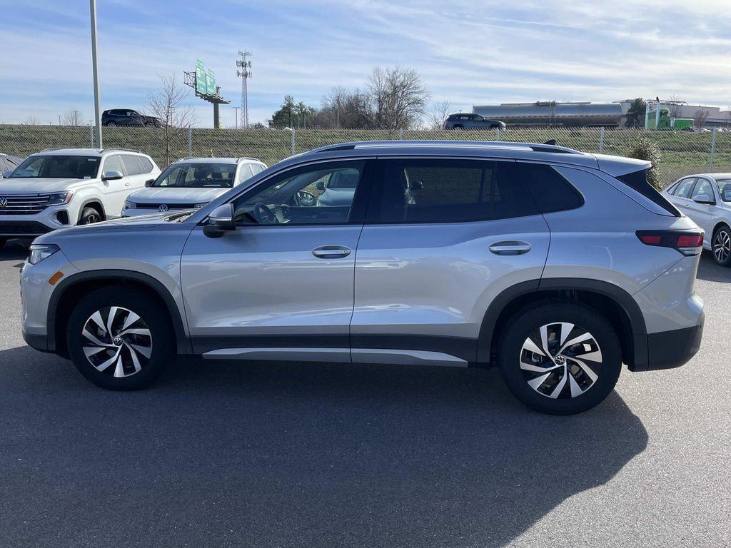 new 2026 Volkswagen Tiguan car, priced at $32,576