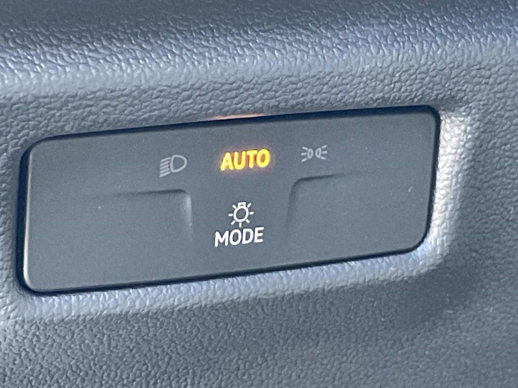 new 2026 Volkswagen Tiguan car, priced at $32,576