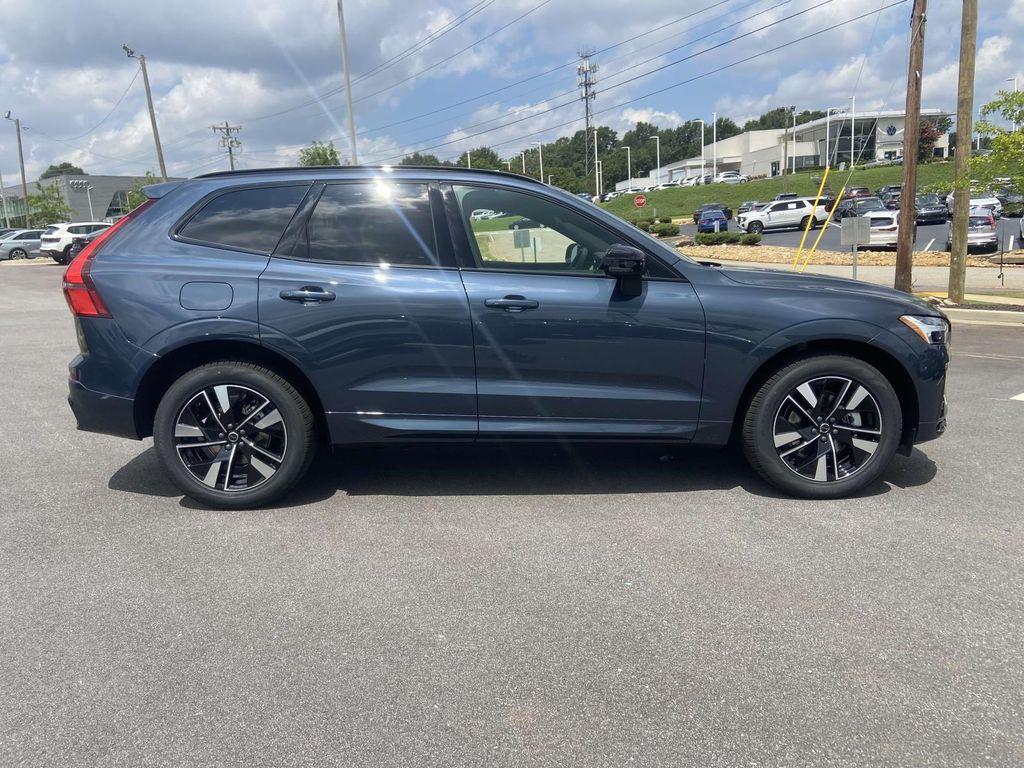 new 2026 Volvo XC60 car, priced at $46,545