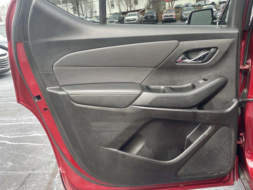 used 2019 Chevrolet Traverse car, priced at $21,799