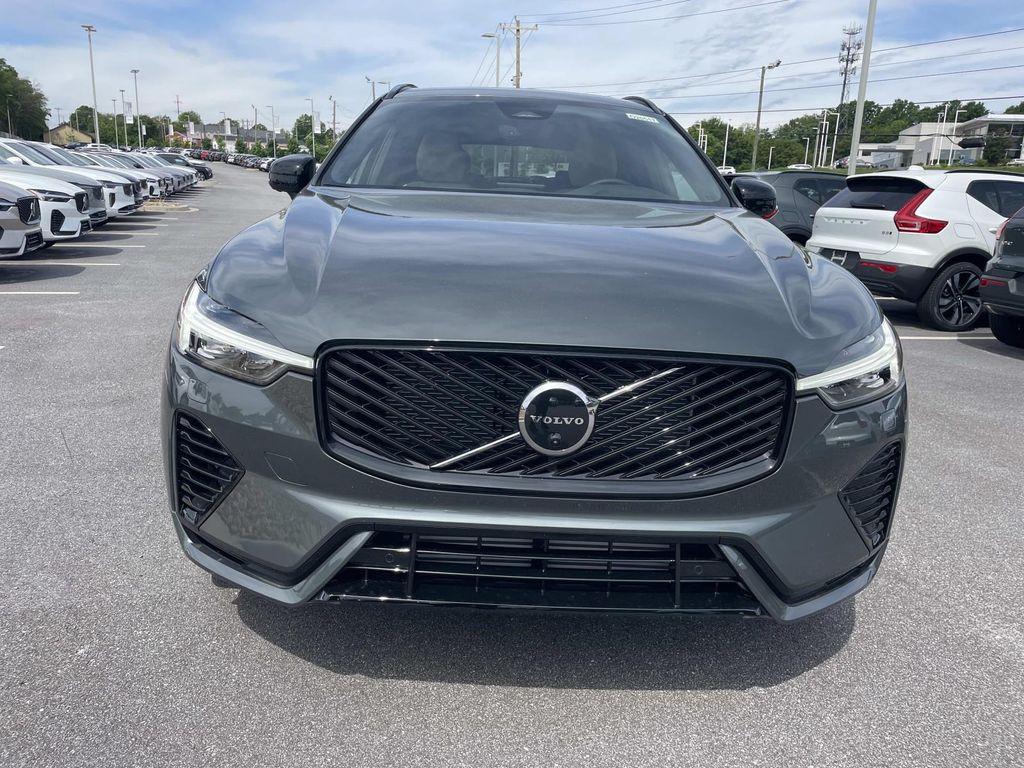 new 2026 Volvo XC60 Plug-In Hybrid car, priced at $69,435