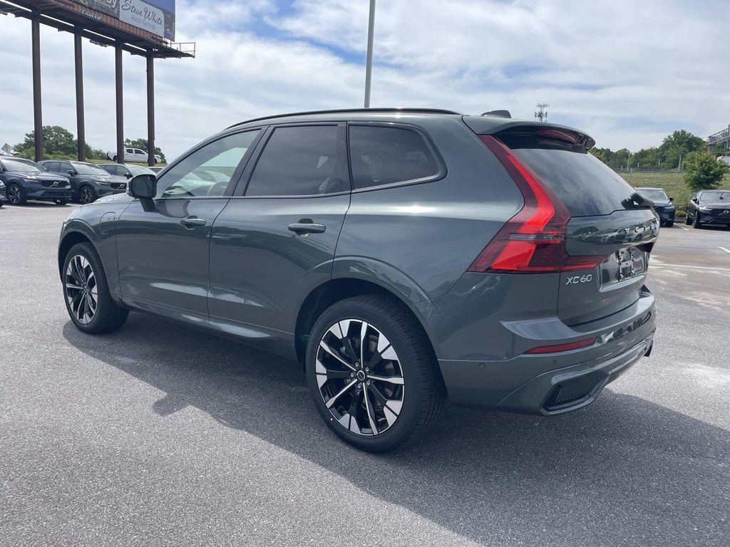 new 2026 Volvo XC60 Plug-In Hybrid car, priced at $69,435
