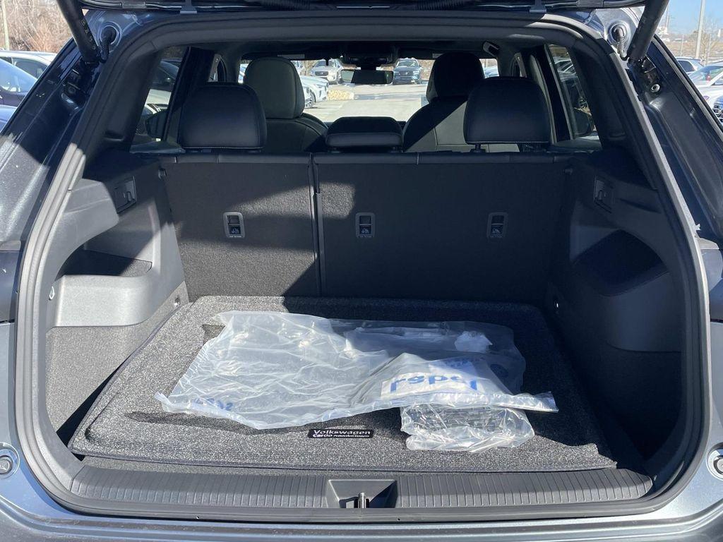 new 2026 Volkswagen Tiguan car, priced at $39,421