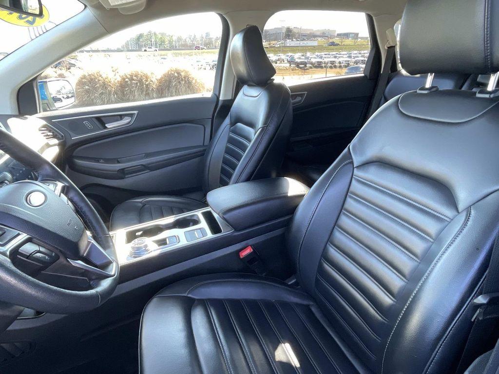 used 2024 Ford Edge car, priced at $22,499