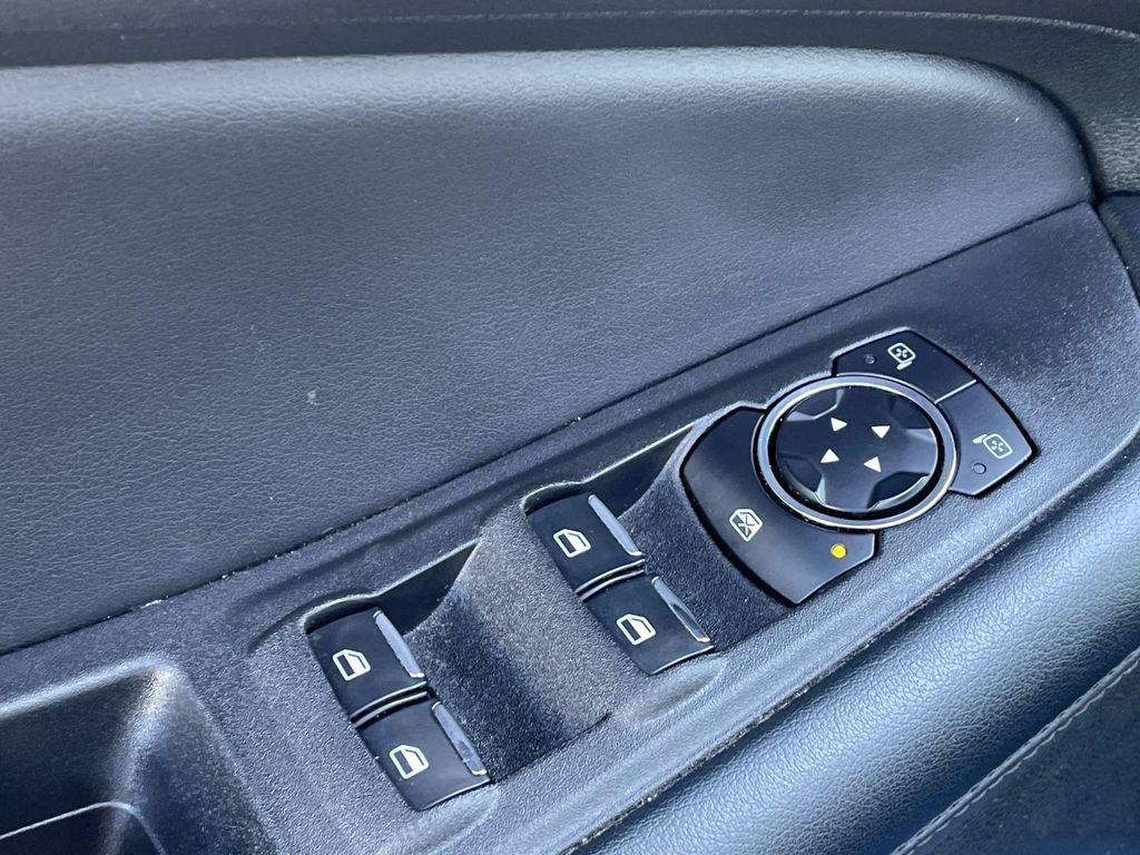 used 2024 Ford Edge car, priced at $22,499