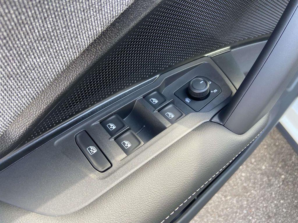 new 2026 Volkswagen Tiguan car, priced at $31,537