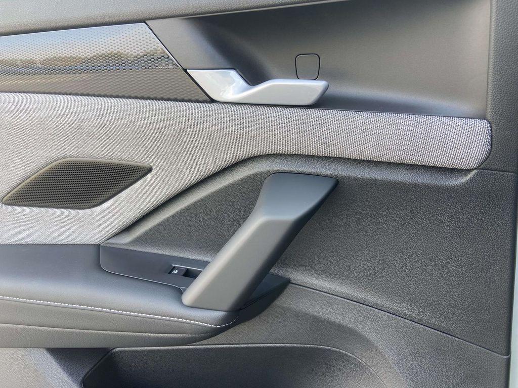 new 2026 Volkswagen Tiguan car, priced at $31,537