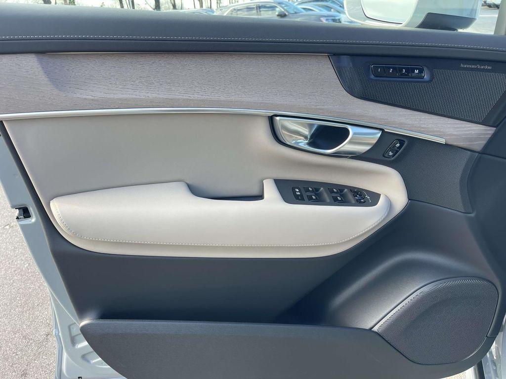 new 2026 Volvo XC90 Plug-In Hybrid car, priced at $82,110