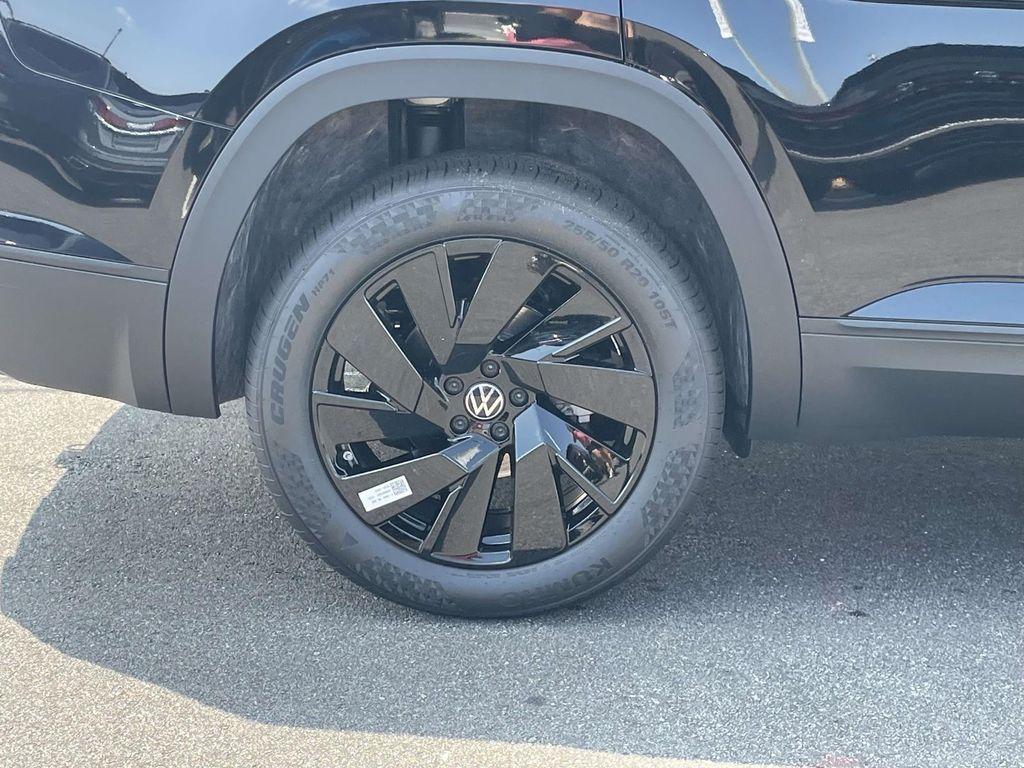 new 2026 Volkswagen Atlas car, priced at $47,991