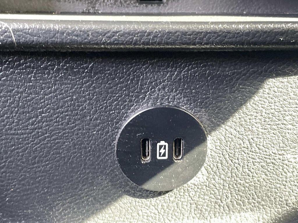 used 2024 Ford Edge car, priced at $22,999