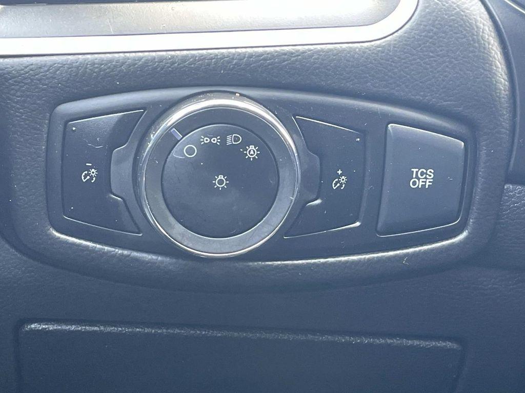 used 2024 Ford Edge car, priced at $22,999