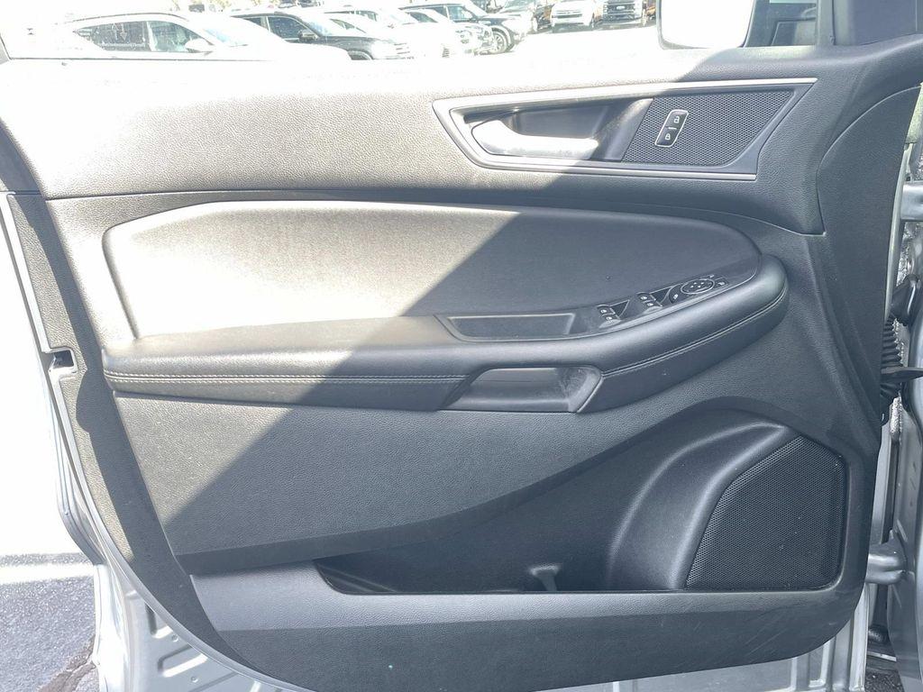 used 2024 Ford Edge car, priced at $22,999