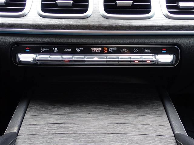 used 2020 Mercedes-Benz GLE 580 car, priced at $40,599