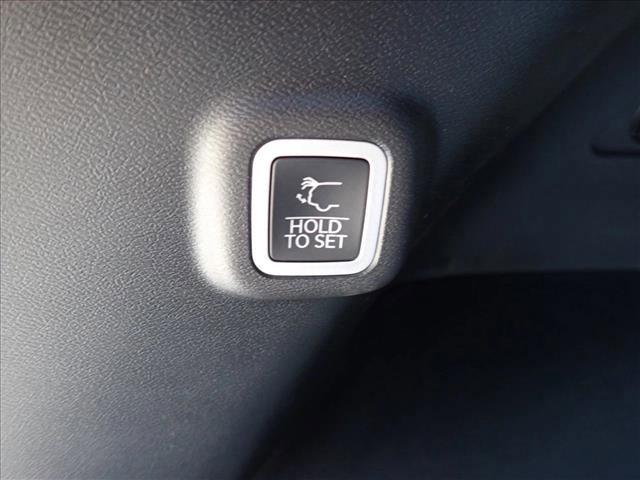 new 2026 Jeep Cherokee car, priced at $41,790