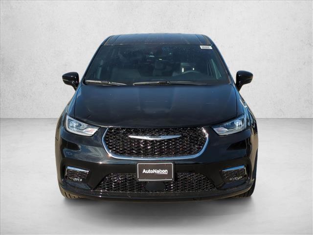 new 2026 Chrysler Pacifica car, priced at $43,091