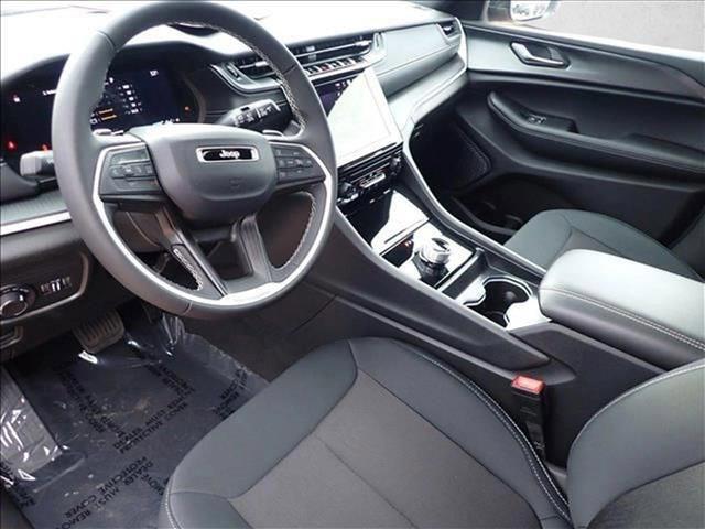 used 2024 Jeep Grand Cherokee L car, priced at $29,998