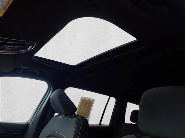 used 2024 Jeep Grand Cherokee L car, priced at $29,998