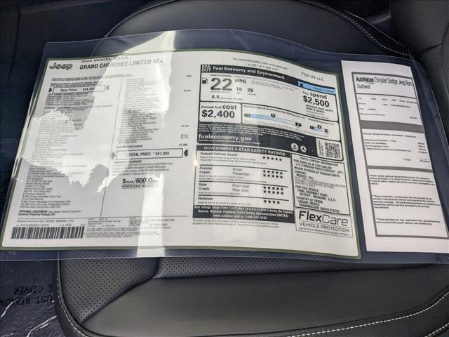 new 2025 Jeep Grand Cherokee car, priced at $52,741