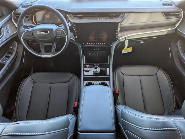 new 2026 Jeep Grand Cherokee car, priced at $52,004
