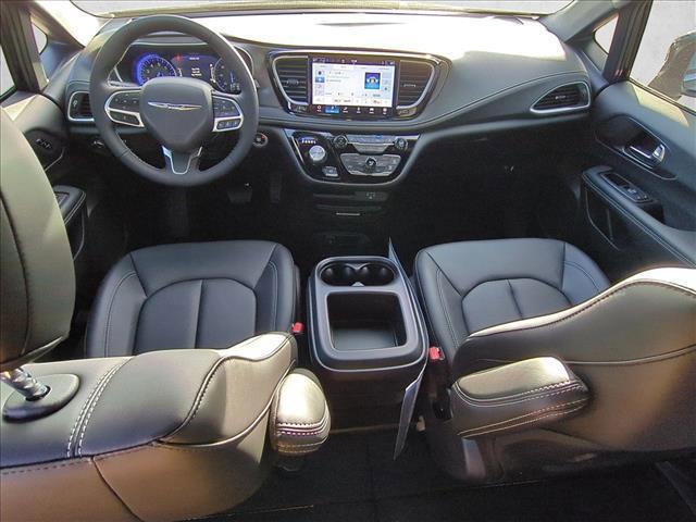 new 2026 Chrysler Pacifica car, priced at $43,091