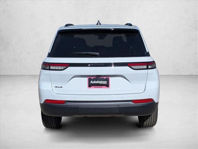 new 2026 Jeep Grand Cherokee car, priced at $48,454