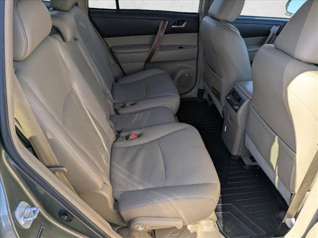 used 2008 Toyota Highlander car, priced at $8,931