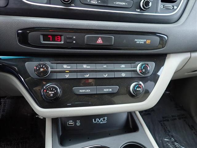 used 2015 Kia Sedona car, priced at $9,399