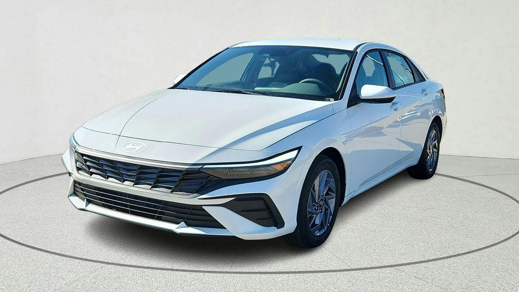 new 2026 Hyundai ELANTRA HEV car, priced at $26,518