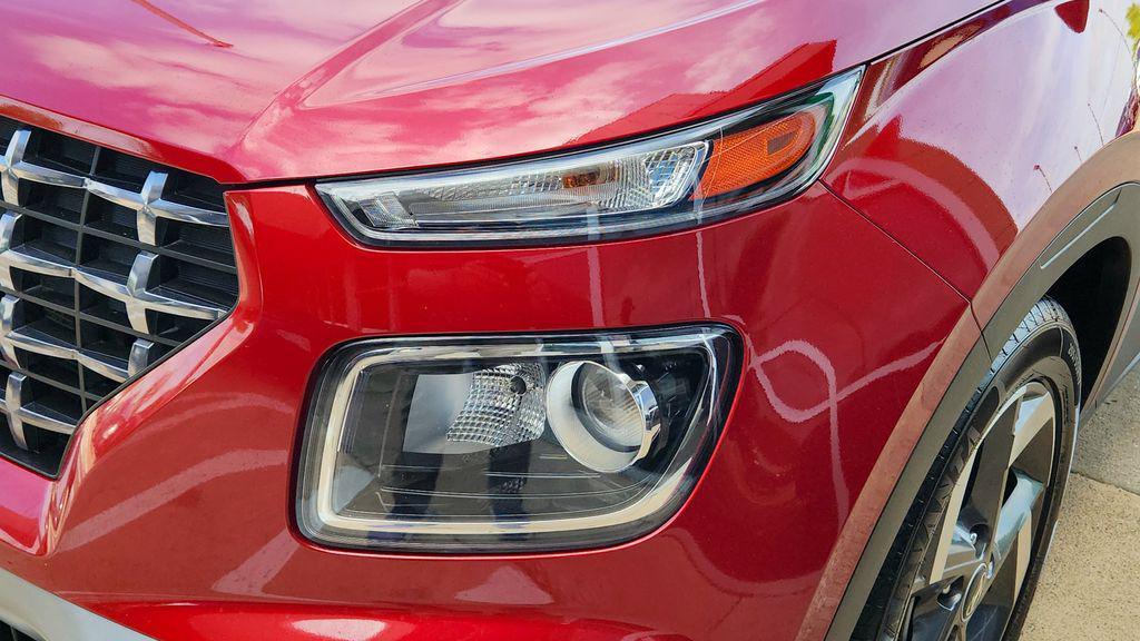 used 2024 Hyundai Venue car, priced at $16,895