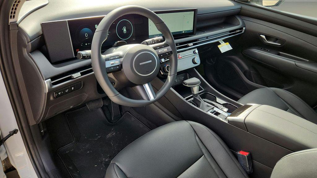 new 2025 Hyundai Tucson car, priced at $34,291