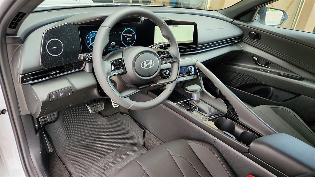 new 2025 Hyundai ELANTRA HEV car, priced at $26,300