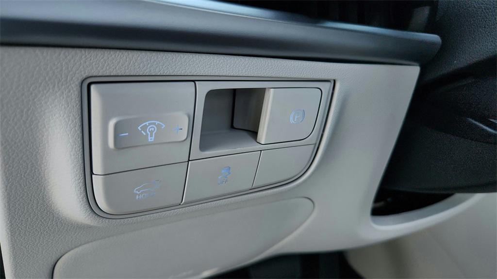 new 2026 Hyundai Tucson car, priced at $38,605