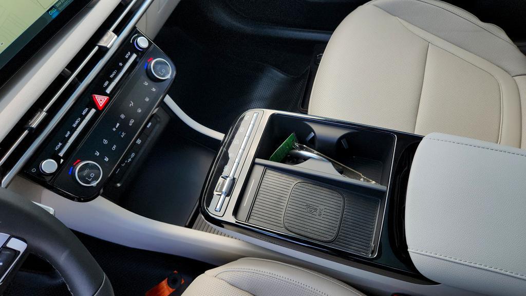 new 2025 Hyundai Tucson car, priced at $37,080