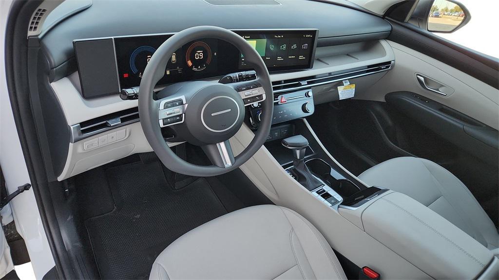 new 2026 Hyundai Tucson car, priced at $28,942