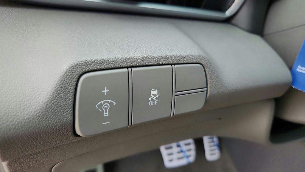 new 2026 Hyundai Elantra car, priced at $25,224