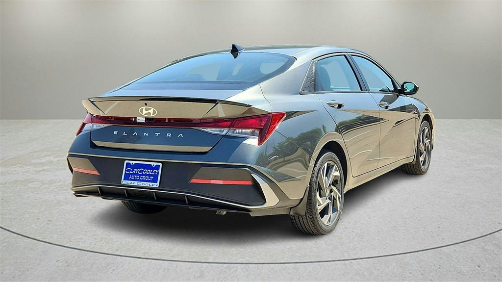 new 2025 Hyundai Elantra car, priced at $25,402